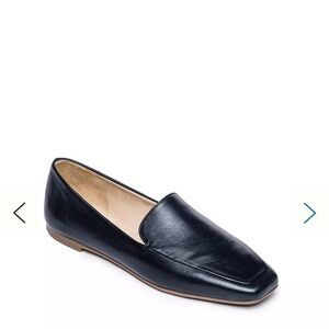 Bernardo Genesis flats (Anthropologie)
